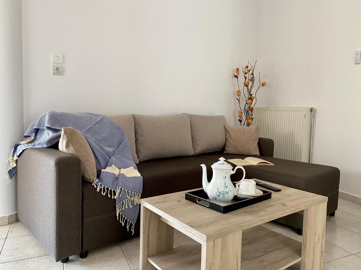 Peaceful Apartment, In The Nature, With Yard "3" Ziparion ภายนอก รูปภาพ