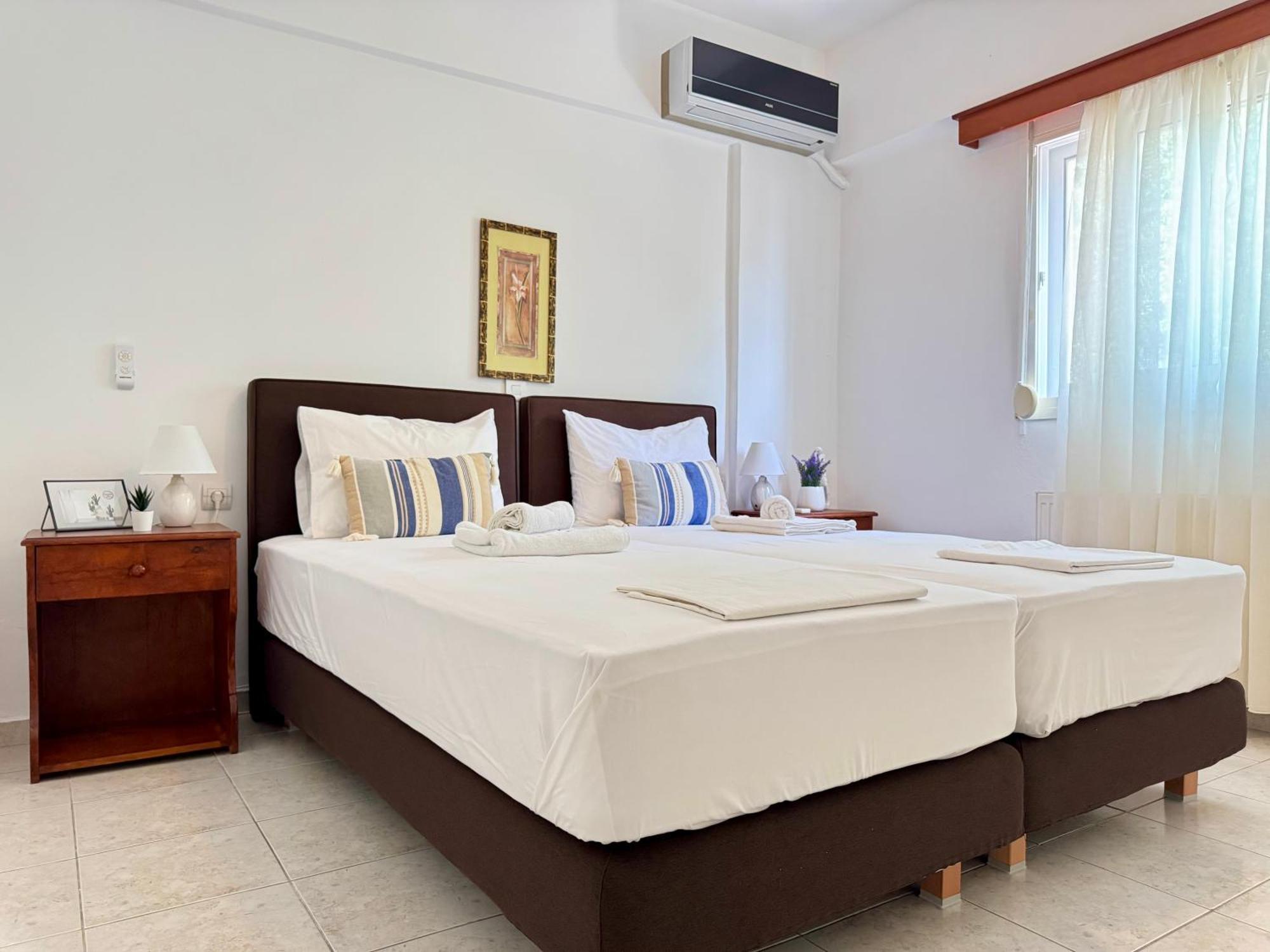 Peaceful Apartment, In The Nature, With Yard "3" Ziparion ภายนอก รูปภาพ